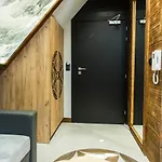 Pod Skocznia 4* زاكوباني