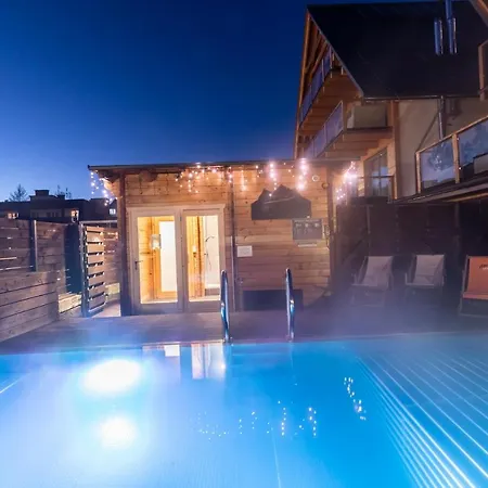 Hotel apartamentowy Pod Skocznia 4*