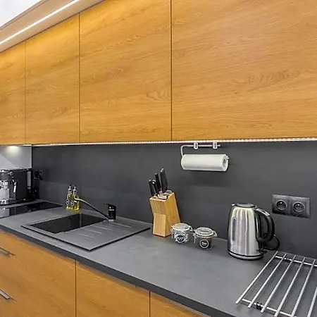Pod Skocznia Apartmanhotel 4*