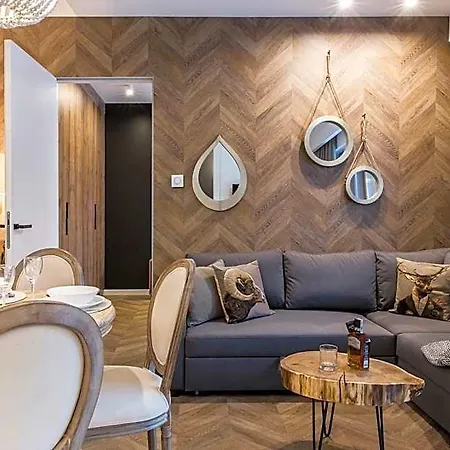 Pod Skocznia 4*