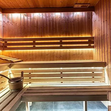 Pod Skocznia 4*