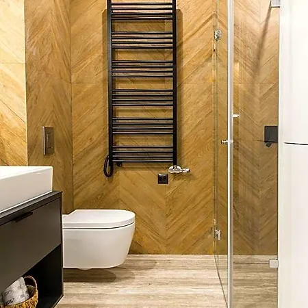Pod Skocznia 4*