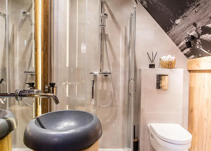 Pod Skocznia Hotel apartamentowy